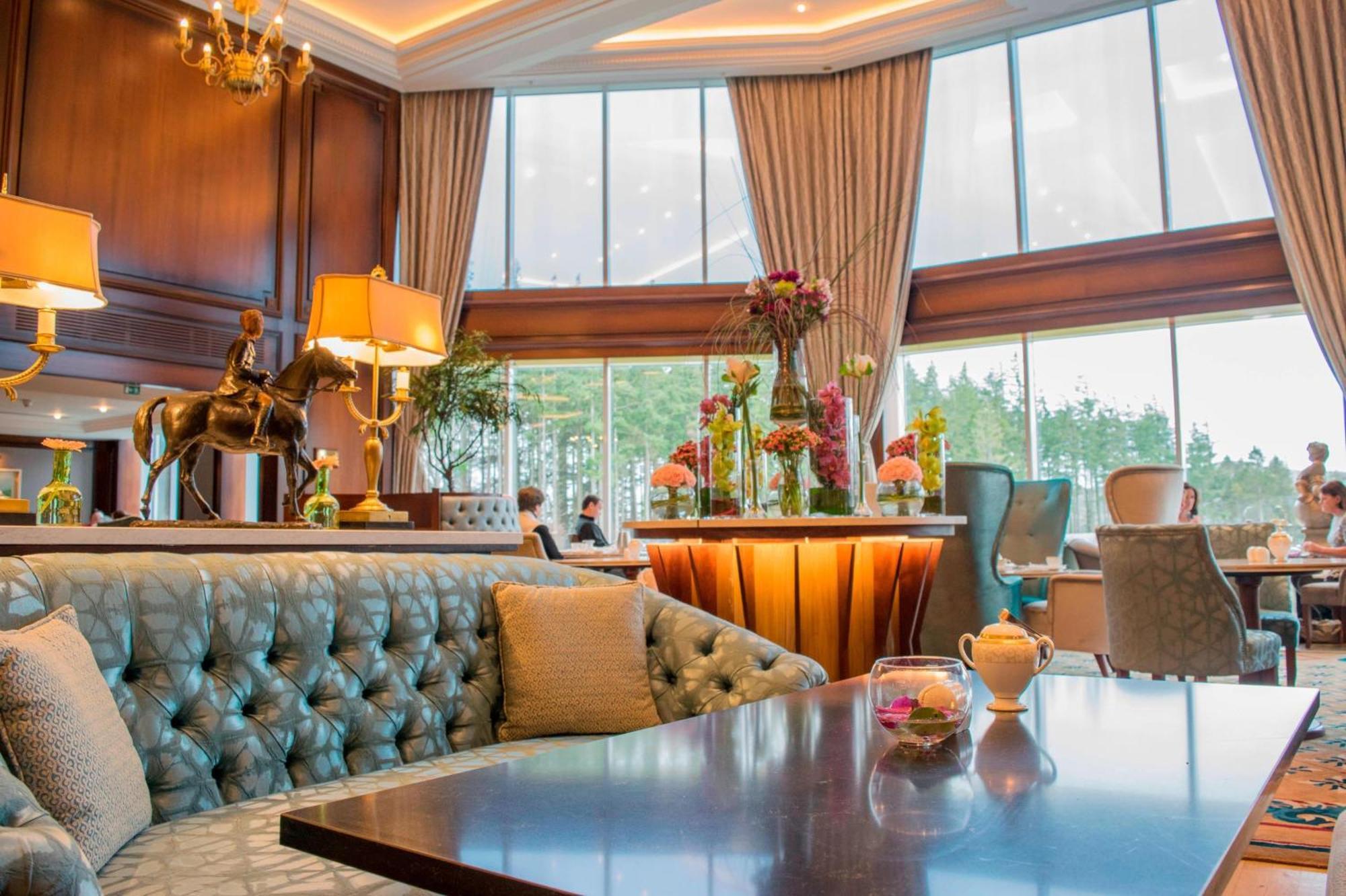 Powerscourt Hotel, Autograph Collection Enniskerry Exteriör bild The lobby