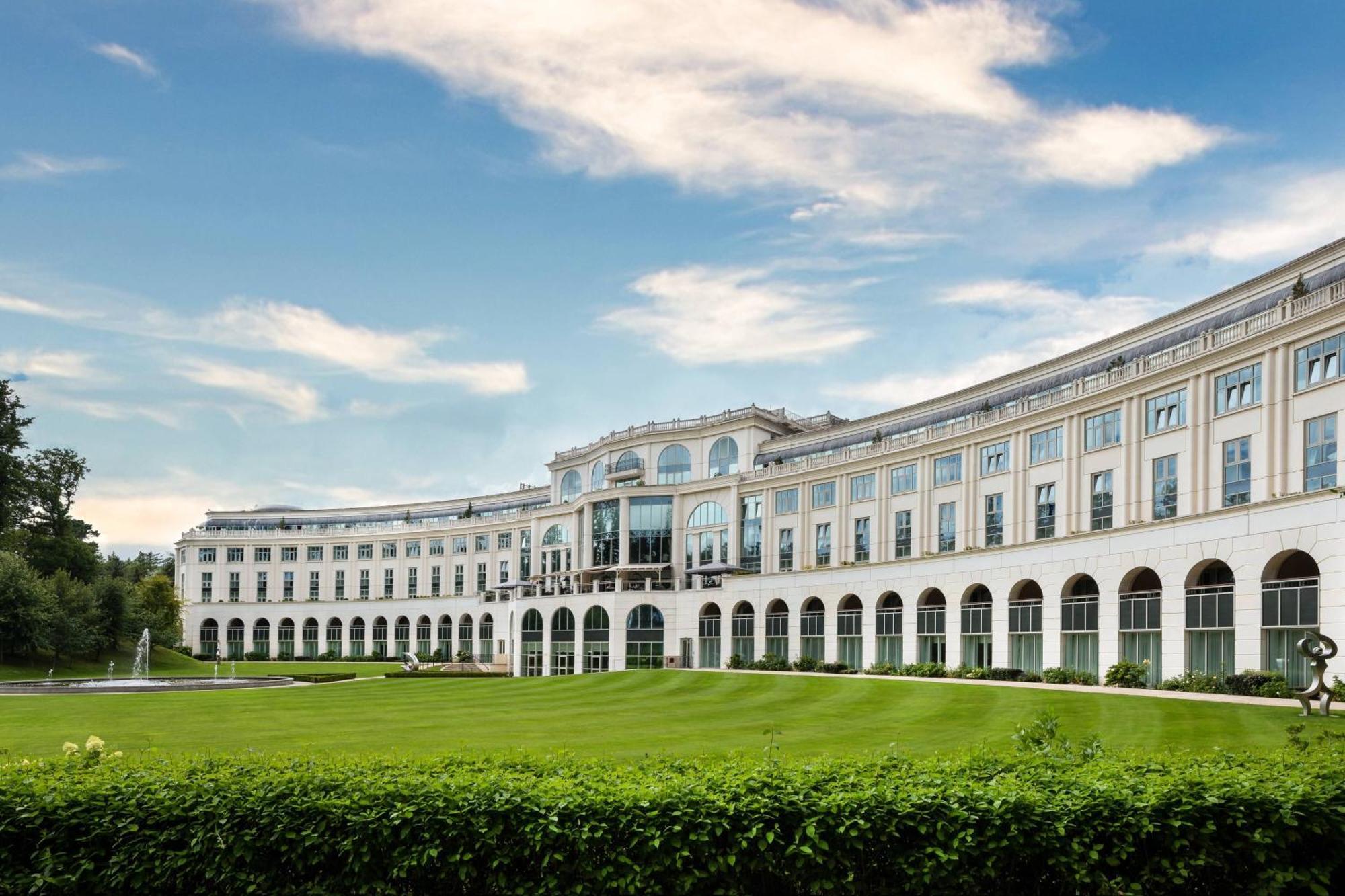 Powerscourt Hotel, Autograph Collection Enniskerry Exteriör bild The Royal Crescent
