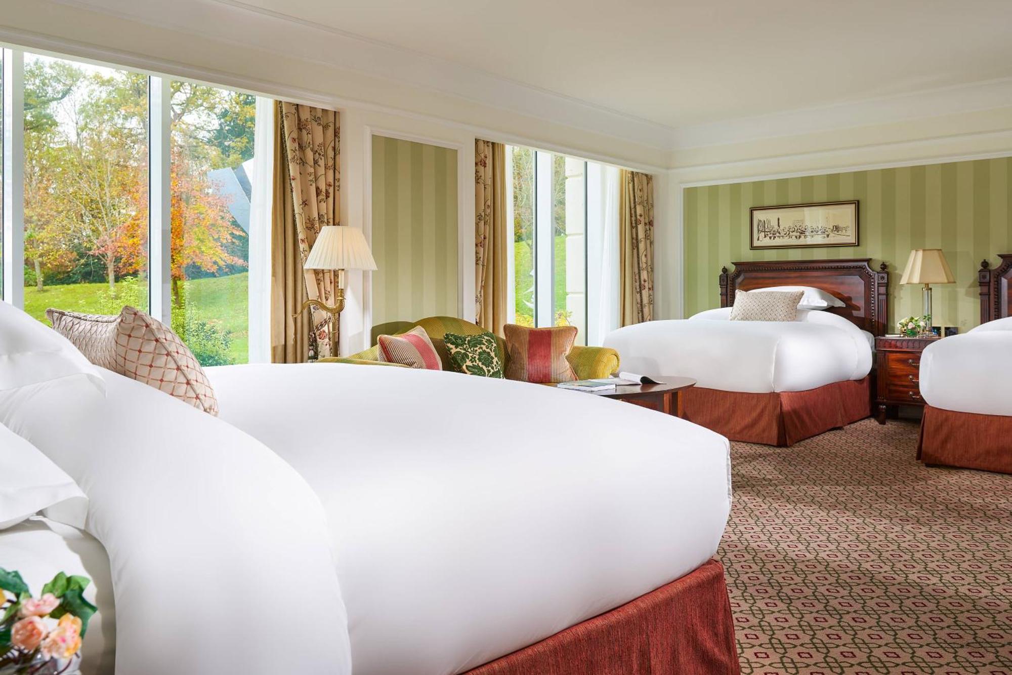 Powerscourt Hotel, Autograph Collection Enniskerry Exteriör bild A guest room at The Westin Boston Harbor