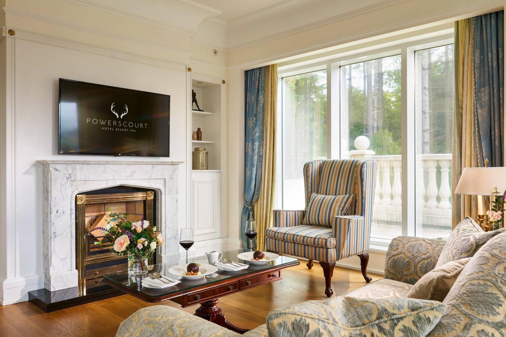 Powerscourt Hotel, Autograph Collection Enniskerry Exteriör bild A living room at Powerscourt Hotel