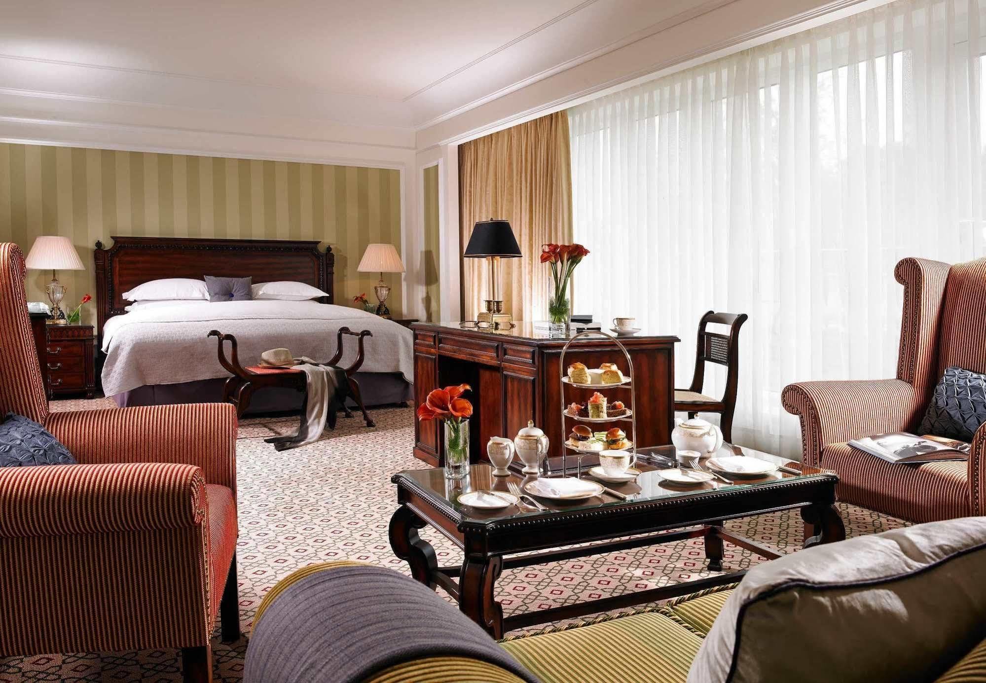 Powerscourt Hotel, Autograph Collection Enniskerry Exteriör bild A suite at the hotel